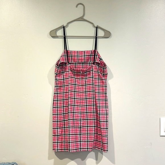 Urban outfitters fitted dress - Picture 2 of 3